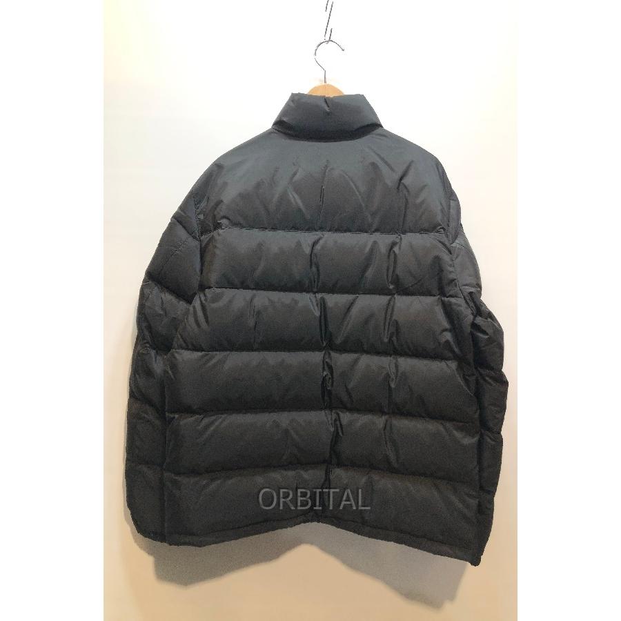 PRADA（プラダ） 経堂) ダウンジャケット 三角ロゴプレート サイズ54