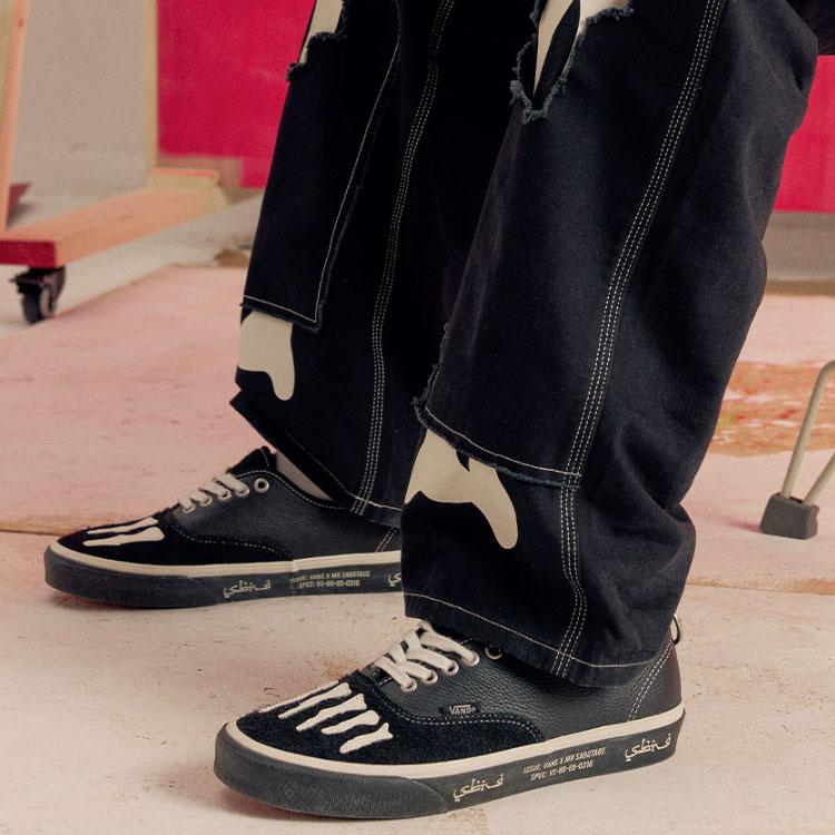 殆ど未使用】ヴァンズ VANS コラボma-1スカジャン風中綿入りベスト M