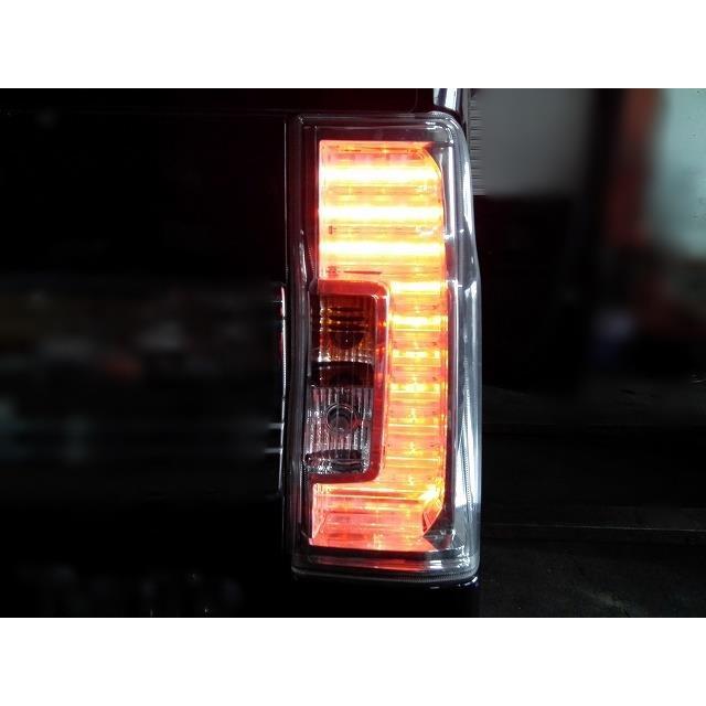 タント DBA-LA600S 右テールランプ ブレーキランプ ストップランプ