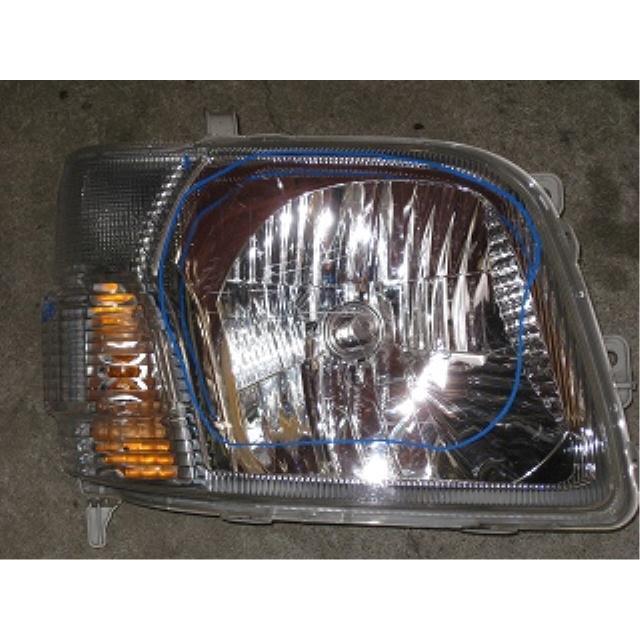 ハイゼット LE-S320V 右ヘッドランプ 右ヘッドライト 純正品番81110