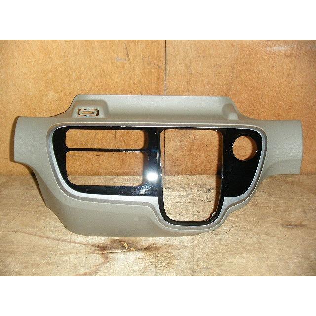 N-BOX ＋ DBA-JF1 エアコンパネル 純正品番79602-TY0-961ZA 管理番号