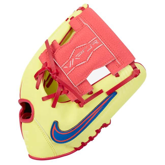 NIKE（ナイキ） ロナルド・アクーニャJr. 右投げ用 ジュニア VAPOR