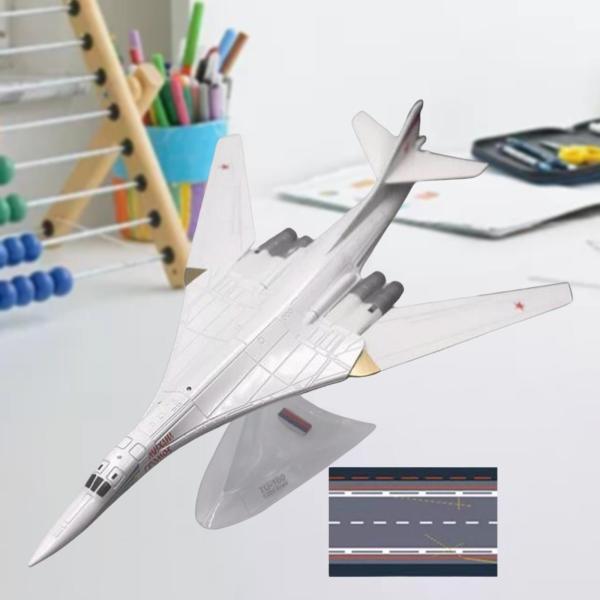 1/200 ツポレフ TU-160 戦略爆撃機 航空機モデル リアルな飛行機モデル