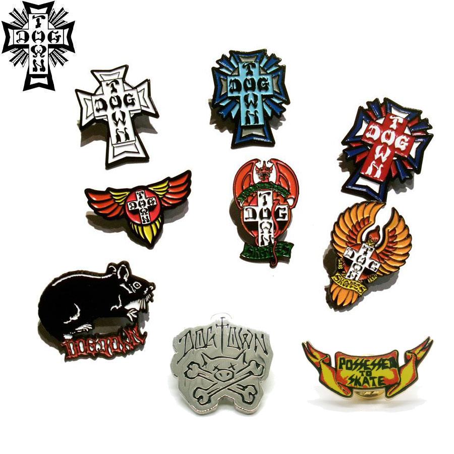 DOGTOWN（ドッグタウン） & SUICIDAL SKATES ENAMEL PIN LOGO PINBADGE