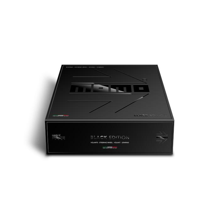 MOMO（モモ） 正規品 ステアリング MOD.07 BLACK EDITION モデル07