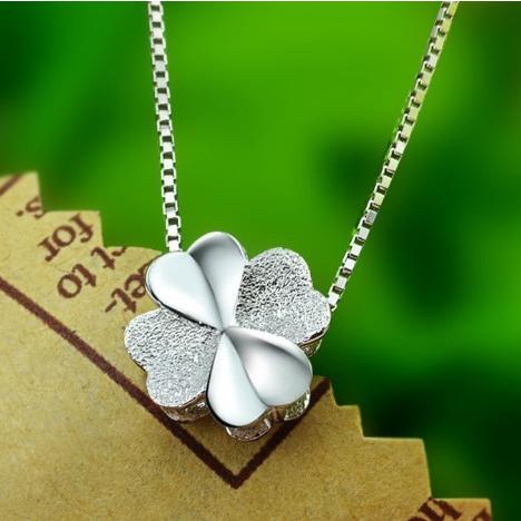 ネックレス レディース クローバー 四つ葉 ベネチアンチェーン 女性