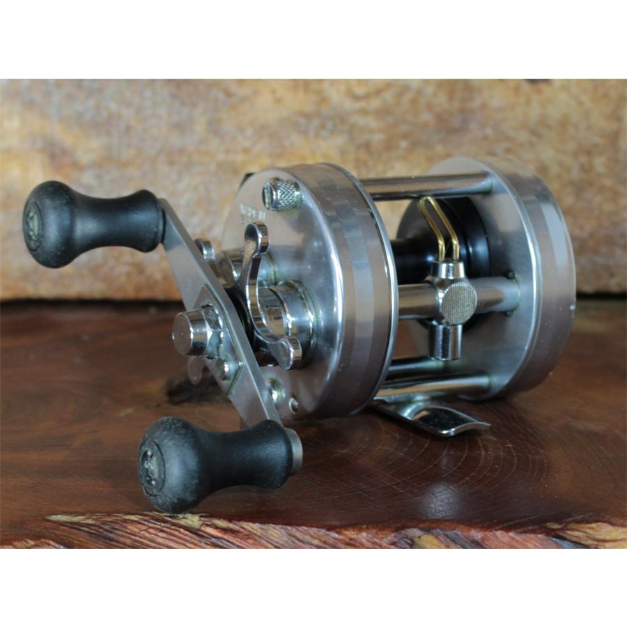 Abu Garcia（アブガルシア） ABU Ambassadeur 2500C IARアブ