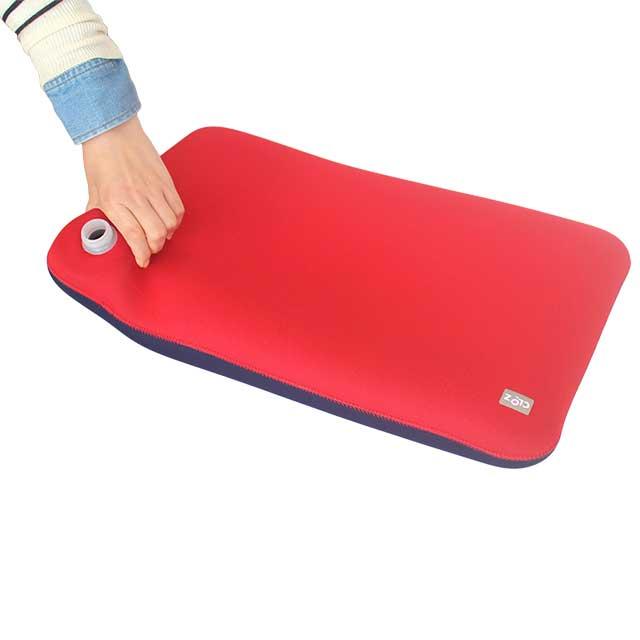 クロッツ やわらか湯たんぽ 座ぶとんタイプ (穴なし)｜全国送料無料