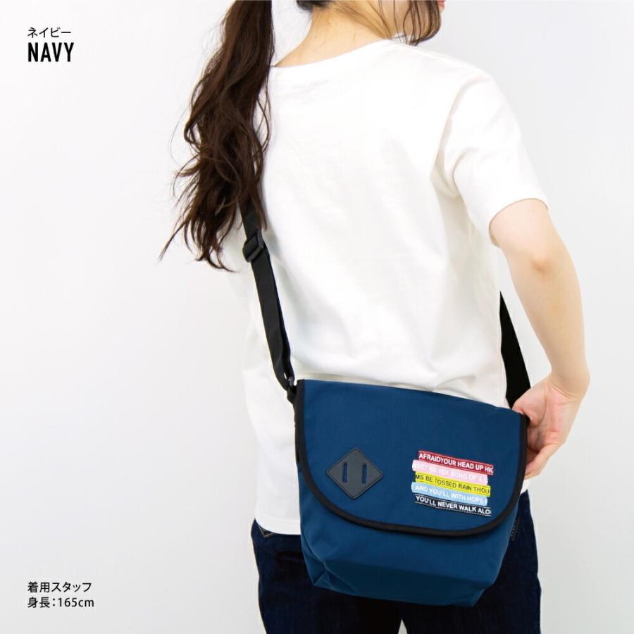 ショルダーバッグ レディース メンズ メッセンジャーバッグ a5 大きめ