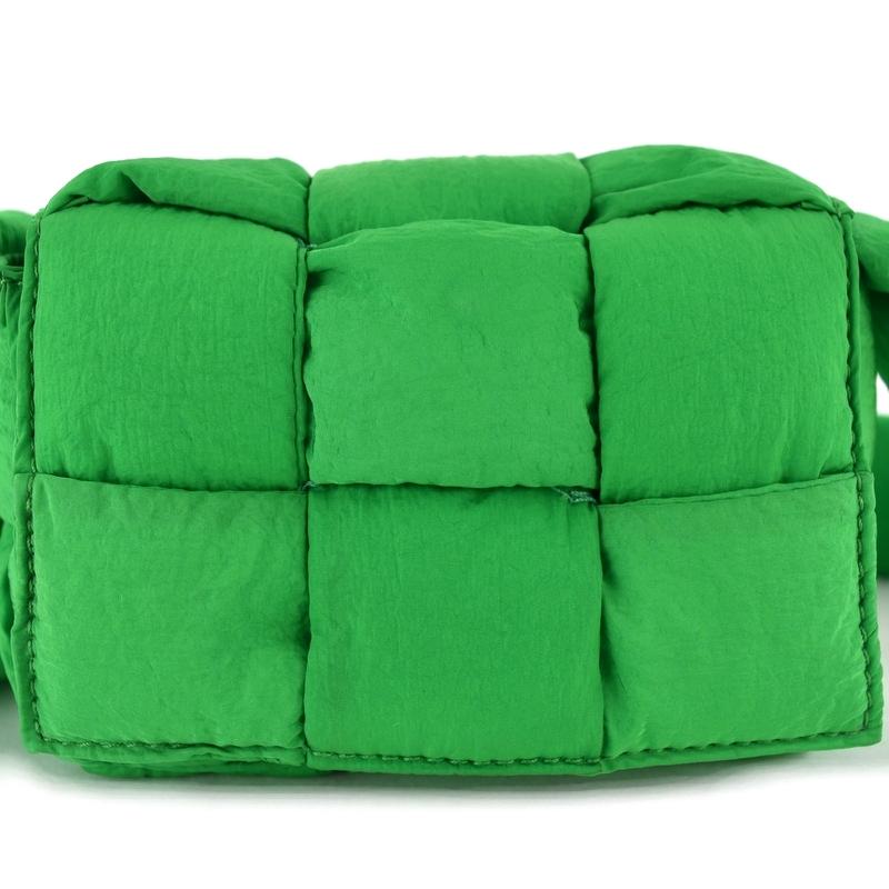 BOTTEGA VENETA（ボッテガ・ヴェネタ） バッグ ショルダーバッグ パ