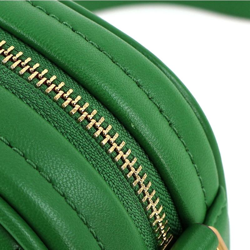 TORY BURCH（トリーバーチ） バッグ ショルダー チェーン カメラバッグ