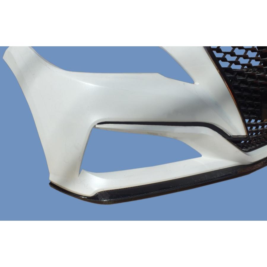 クラウン 220系 クラウンハイブリッド 20系 カーボンリップ