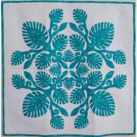 ハワイアンキルト タペストリー 105cm モンステラ ライトマリンブルー