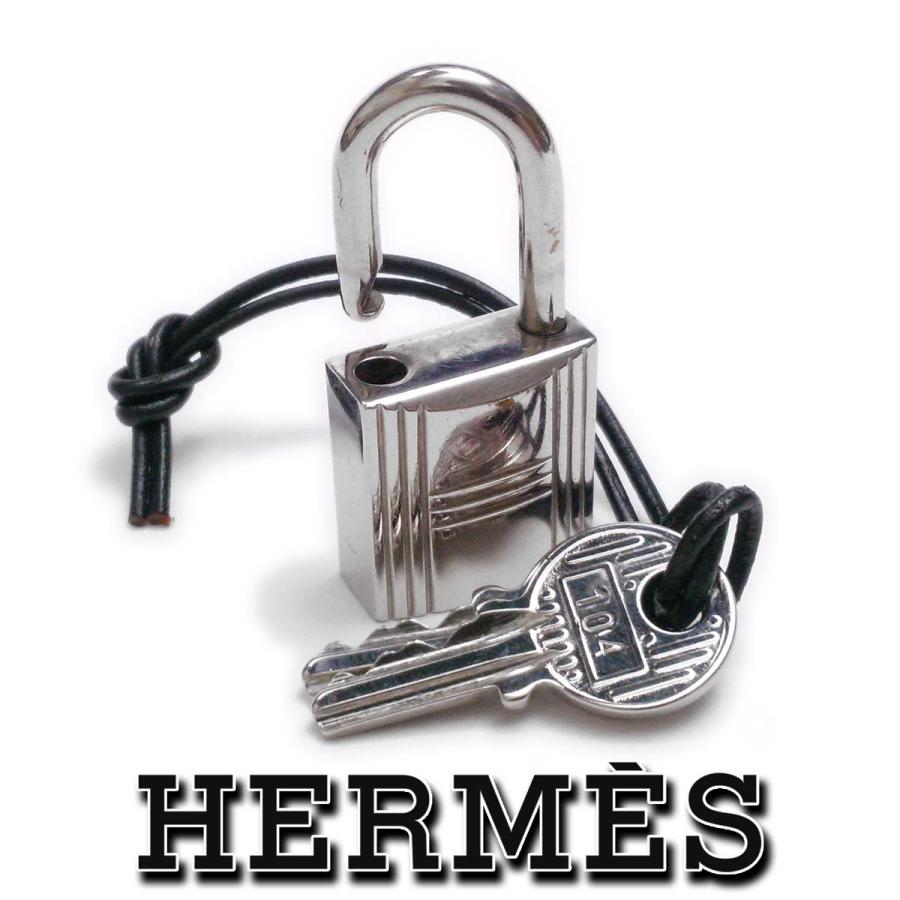 HERMES（エルメス） 【美品-良品】エルメス カデナ 鍵2本 104番