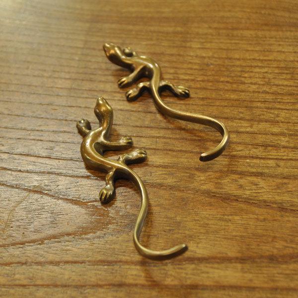 ペーパーウェイト 真鍮 ブラス トカゲ型 文鎮 文房具 ステーショナリー