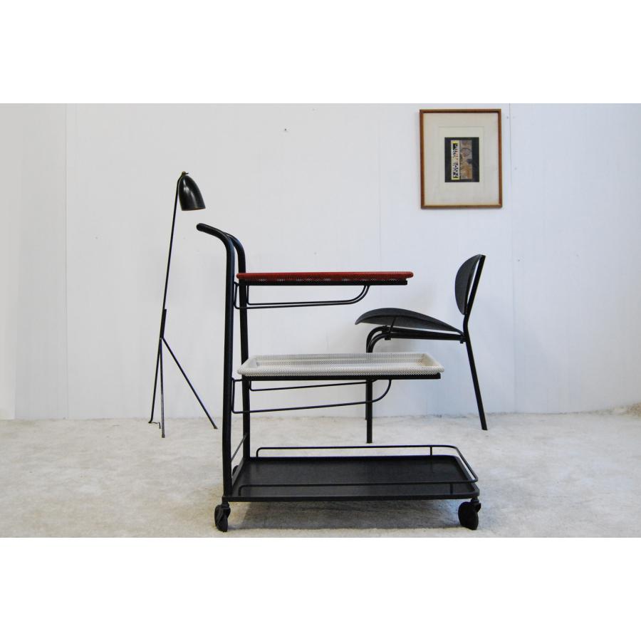 ハンス J・ウェグナー（Hans J. Wegner） Mathieu Mategot Demon-table