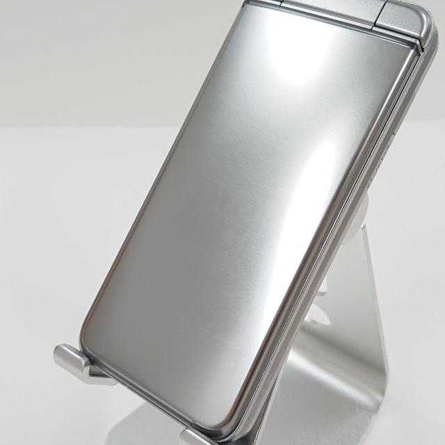 DIGNOケータイ4 NPA202KC SoftBank シルバー 送料無料 即決 本体