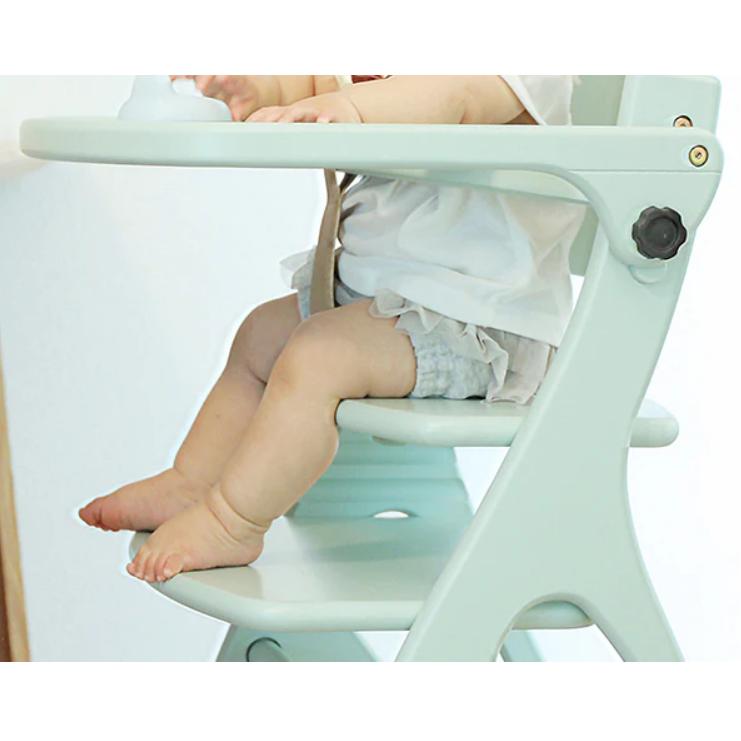 大和屋 アッフルチェア ピュアナチュラル ベビーチェア 腰が据わった7