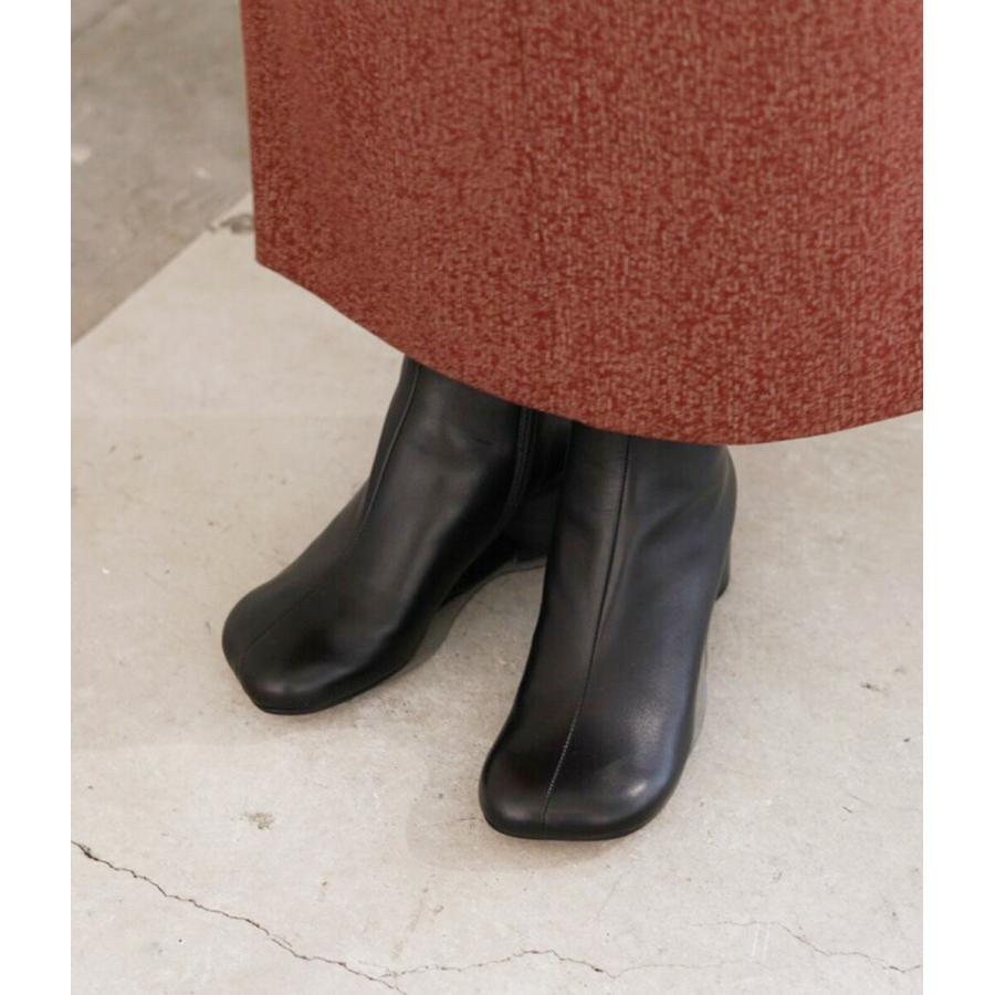 MM6 Maison Margiela ： レザー 6ロゴ ヒールブーツ S59WU0173-P3628