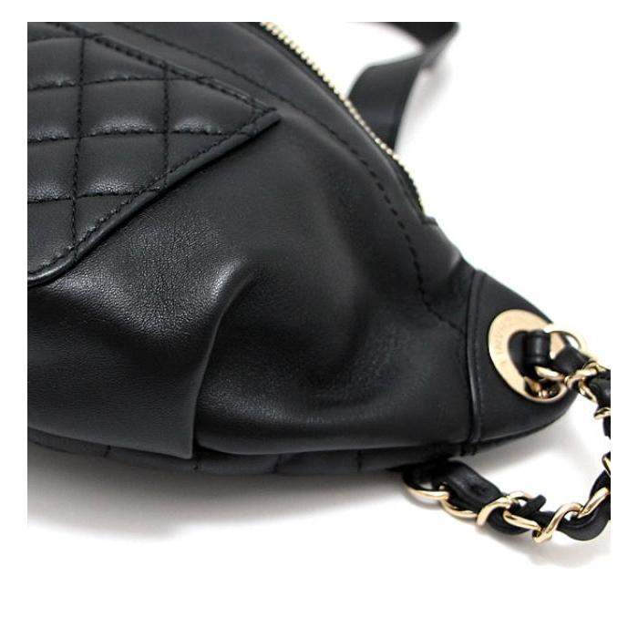 CHANEL（シャネル） 【広尾店】美品 マトラッセ ボディバッグ ウエスト