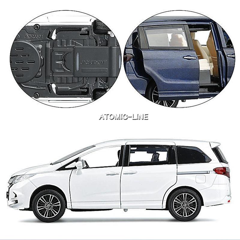 ホンダ（HONDA） オデッセイ 1/32 ミニカー 全4色 ライト点灯 エンジン