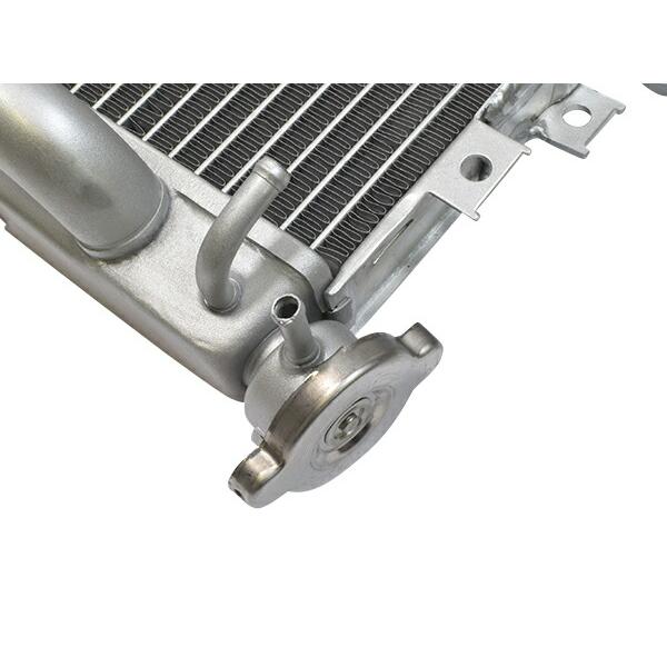 カワサキ（Kawasaki） ZX-10R ZX10R 04-05 社外品 ラジエーター 39061