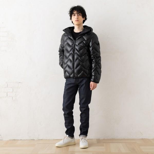 MONCLER（モンクレール） ダウンジャケット コート ブラック メンズ