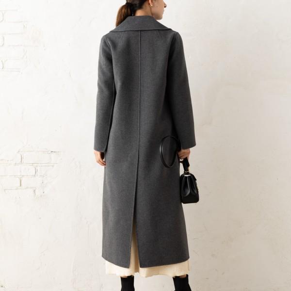 Max Mara（マックスマーラ） コート ポルド ベルト付き グレー