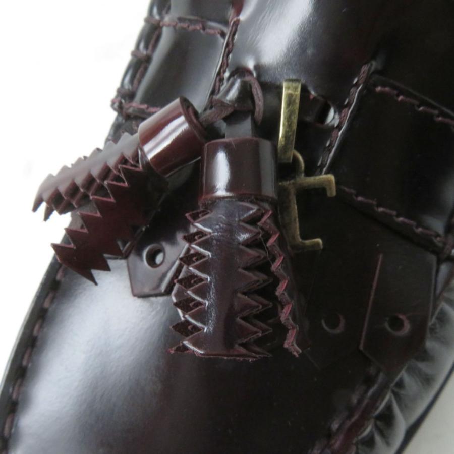 未使用品☆Tod's トッズ ロゴチャーム・タッセル付き レザー