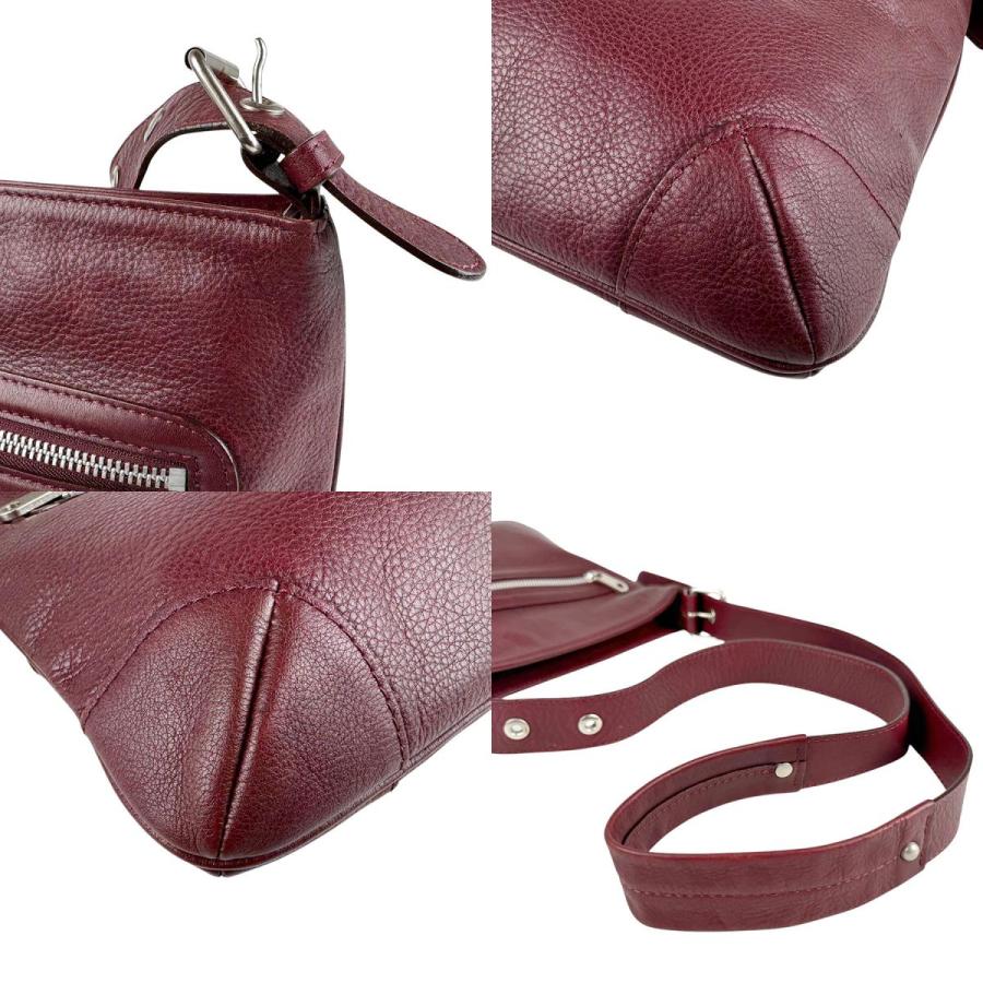 Chloe（クロエ） 斜め掛けショルダーバッグ レザー バーガンディ