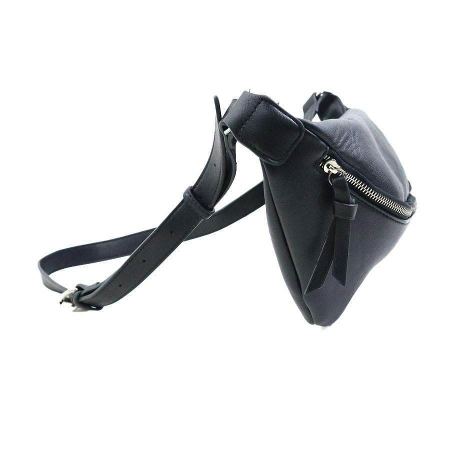 ヴィヴィアンウエストウッド Vivienne Westwood ウエストバッグ ボディ