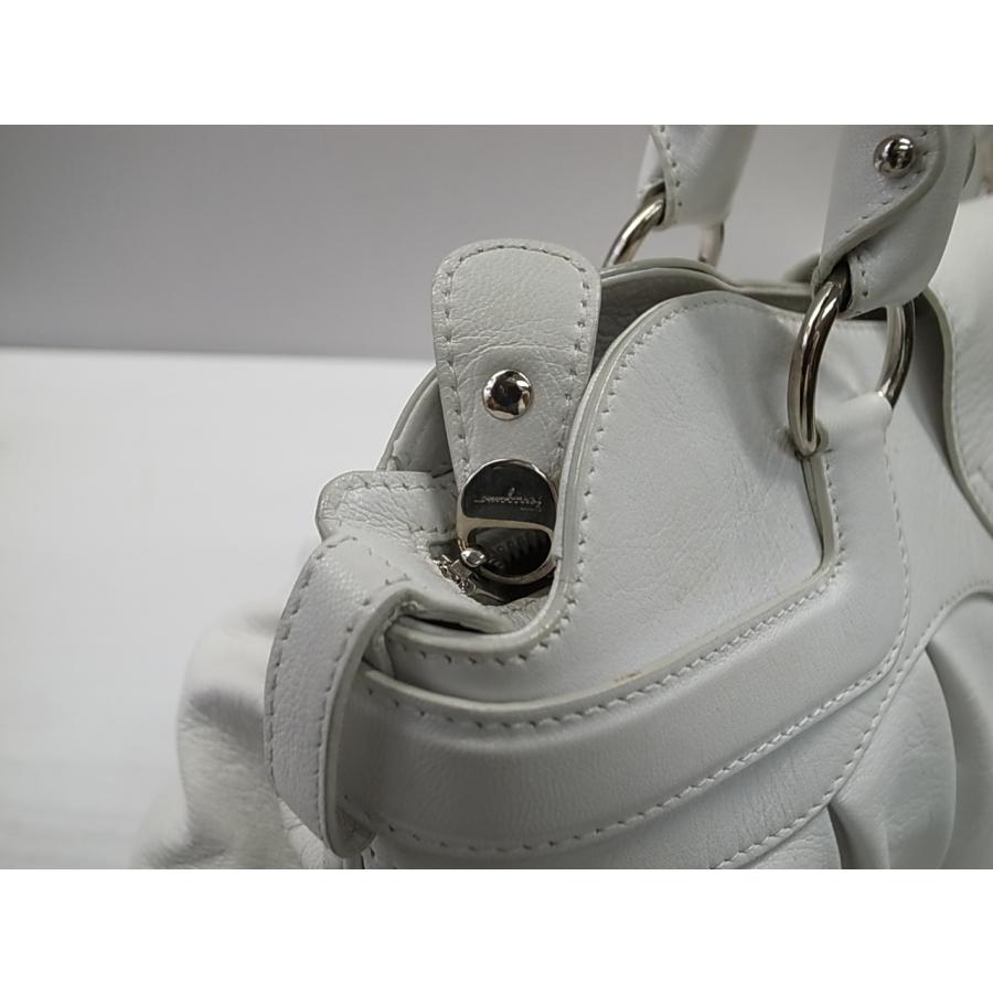 美品 23㎝◎フェラガモ ミュール ホワイト 白 ガンチーニ金具付き