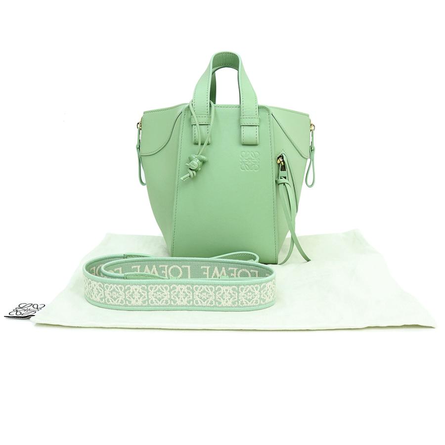 LOEWE PASEO SMALL BAG CLAY GREEN 未使用 LOEWE PASEO SMALL BAG CLAY