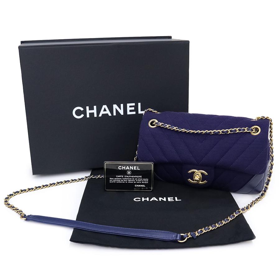CHANEL（シャネル） （未使用保管品）シャネル CHANEL Vステッチ