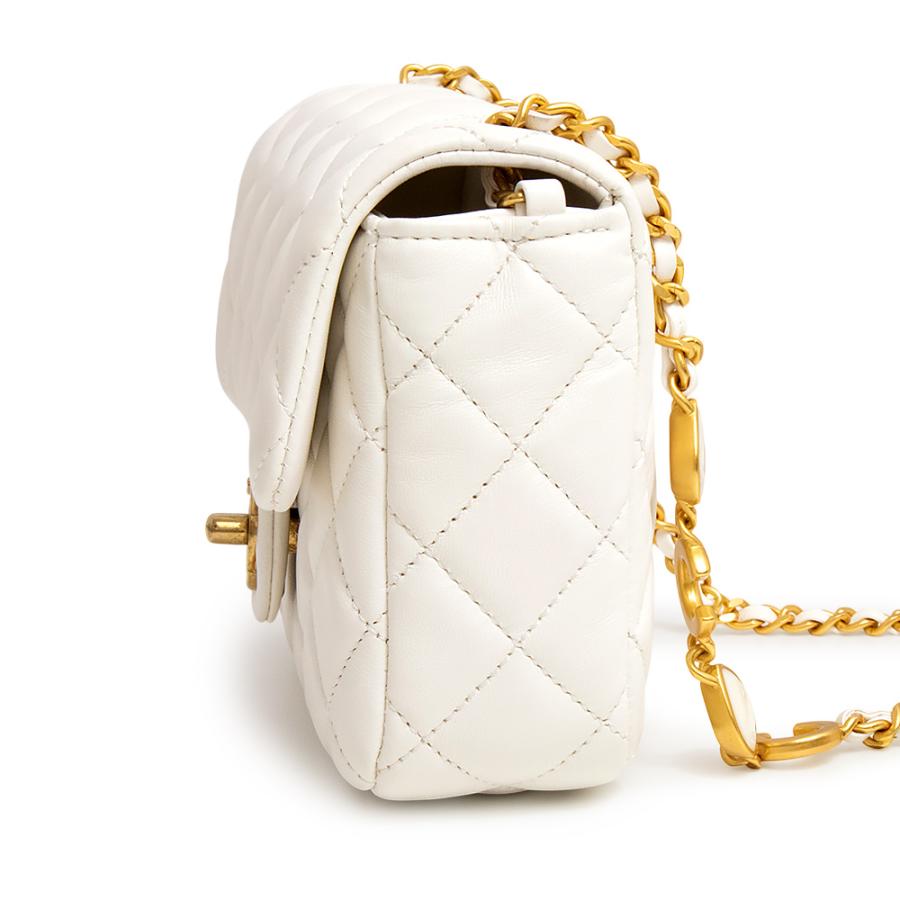 CHANEL（シャネル） （新品・未使用品）シャネル マトラッセ 17 ミニ