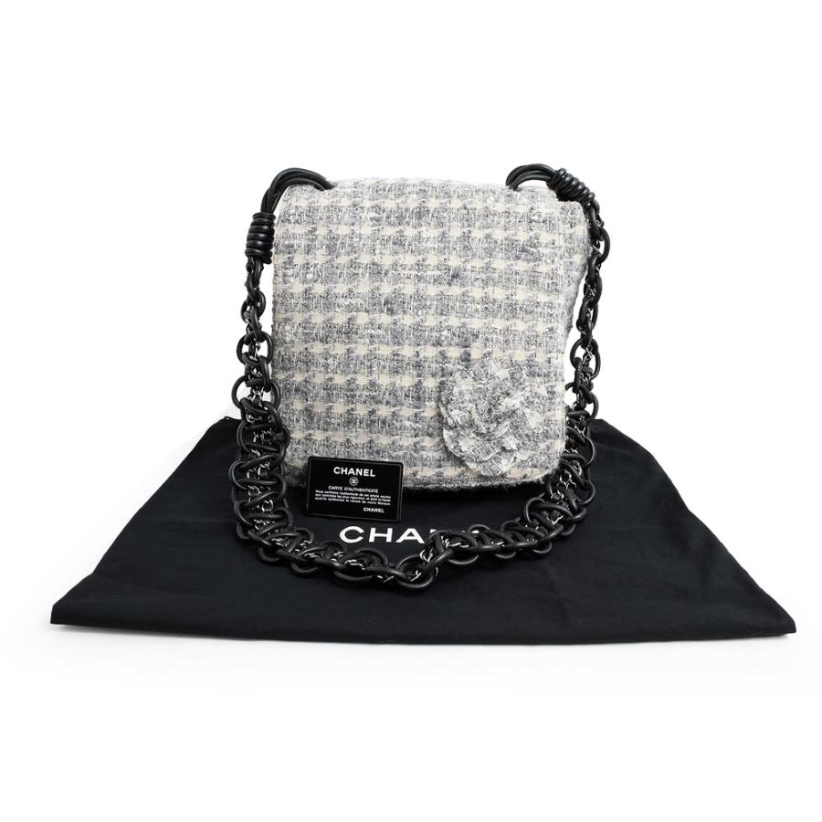 CHANEL（シャネル） （美品）シャネル カメリア レザー チェーン