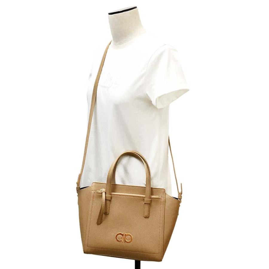 FERRAGAMO（フェラガモ） 激安超お得☆全品500円OFFクーポン☆2/28まで