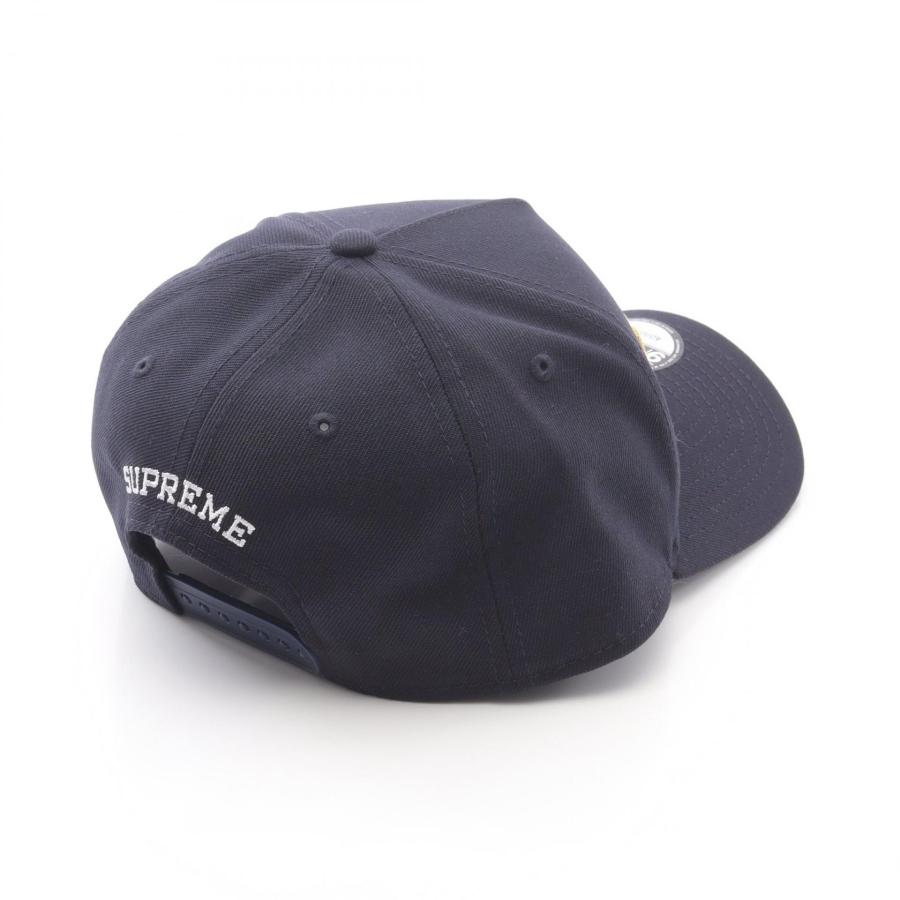 Supreme（シュプリーム） × New Era Sharp Spellout Adjustable