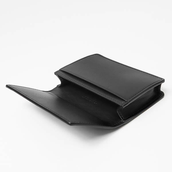 BOTTEGA VENETA（ボッテガ・ヴェネタ） 名刺入れ イントレチャート 革
