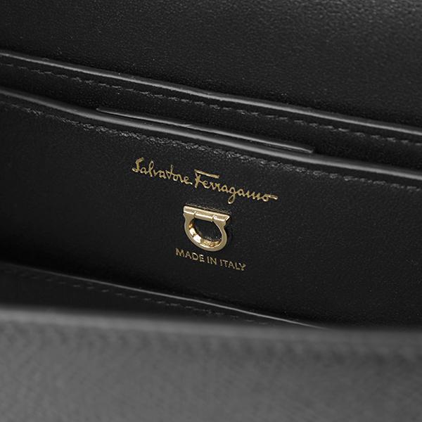 FERRAGAMO（フェラガモ） 並行輸入 ショルダーバッグ ガンチーニ