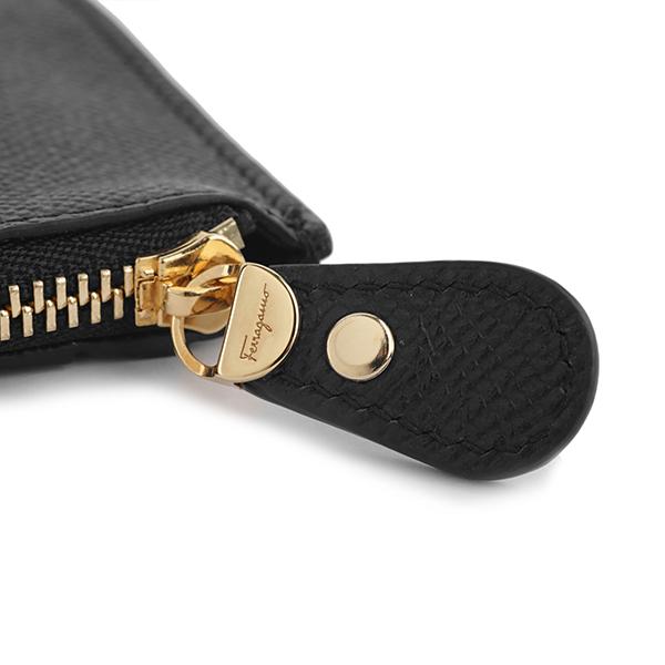 FERRAGAMO（フェラガモ） 並行輸入 カードケース ガンチーニ 220378