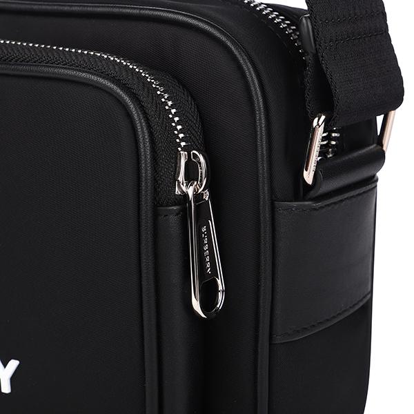 BURBERRY（バーバリー） 並行輸入 ショルダーバッグ ロゴプリント