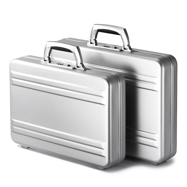 ZERO HALLIBURTON（ゼロハリバートン） アタッシュケース アルミケース