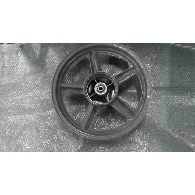 ナイトホーク250 MC26-1101xxx の リアホイール *1688430530 中古