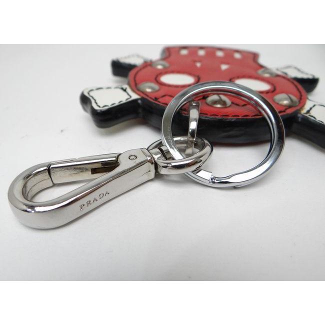 PRADA（プラダ） スカルモチーフ キーホルダー キーリング レッド