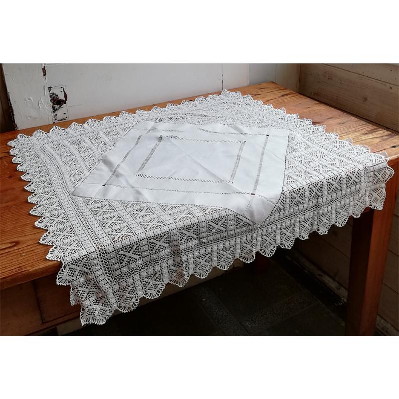 クロシェレースとドロンワーク リネン テーブルクロス イギリス