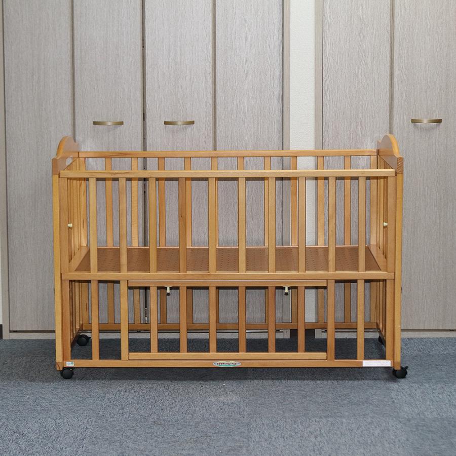 ベビーベッド　木製　中古 中古ベビーベッド】【限定3台】 <br>ハート＆ハート マット付き中型