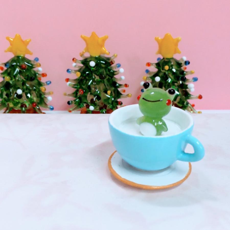 ガラス細工 カエルとティーカップ ミニチュア 置物 雑貨 小物 蛙