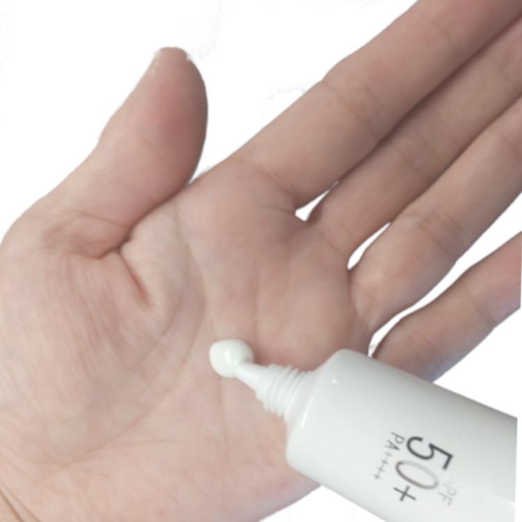 トリプルA サンスクリーン 30g 白色 顔用 日焼け止め 乳液 SPF50