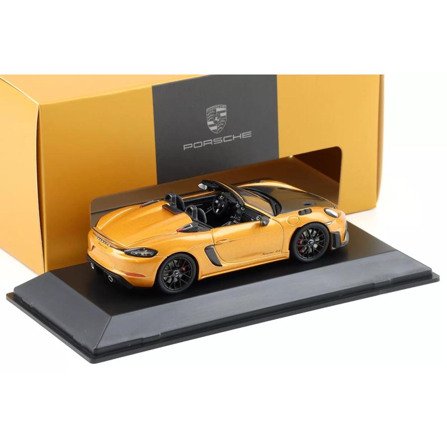 スパークモデル ディーラーモデル 1/43 ポルシェ 718 (982) スパイダー